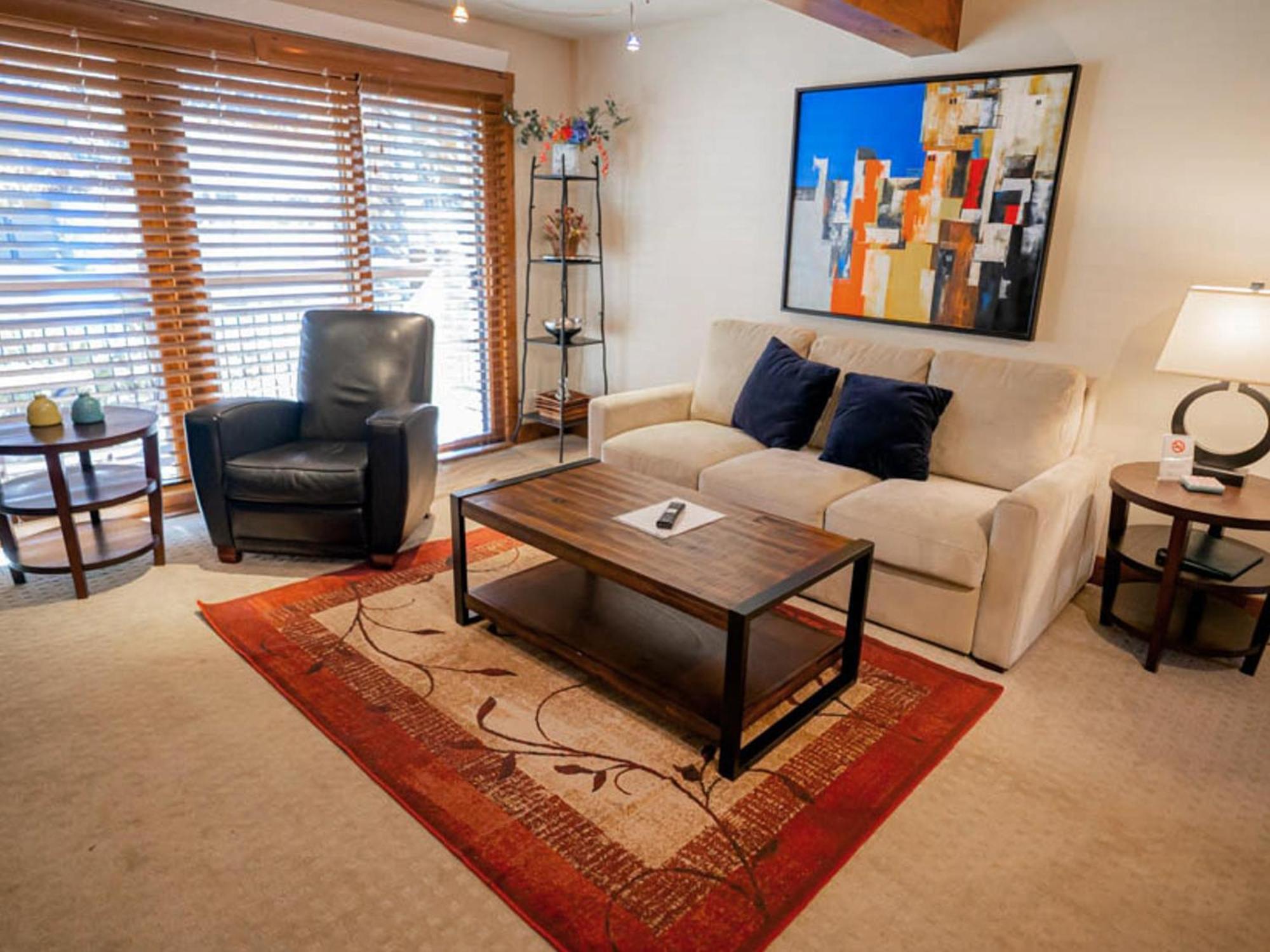 Lift One Condominiums - One, Two, Three Bedroom Units Adjacent To Downtown アスペン 部屋 写真